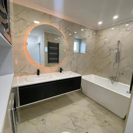 Апартаменты View Unirii Penthouse *